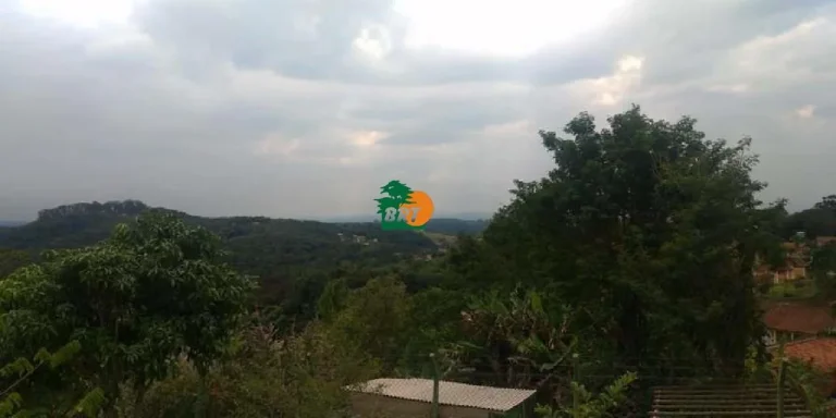 Imagem Chácara para Venda em São Roque, Planalto Verde, 3 dormitórios, 1 suíte