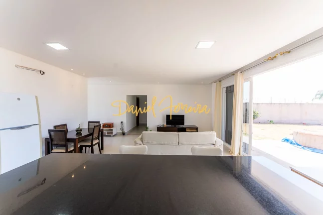 Imagem Casa Térrea com 3 Quartos no Jardim Botânico III