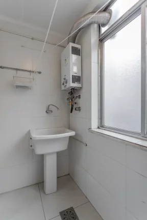 Imagem Apartamento 2 dormitórios 74m² com 1 vaga, no Bairro Rio Branco