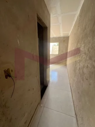 Imagem CASA 2/4 SENDO 1 SUÍTE NA MANGABEIRA