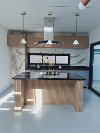 Imagem Casa, 3 Dormitórios (1 suíte ), 4 vagas, Condomínio Malibu, Caçapava.