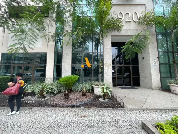 Imagem Jacarepagua na Freguesia Loja com 580m²