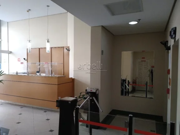 Imagem Sala comercial com 30 metros quadrados, 1 banheiro, 1 copa, vista panorâmica, 1 vaga de garagem rot...