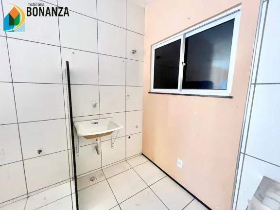 Imagem Apartamento com 2 quartos no Potira para alugar