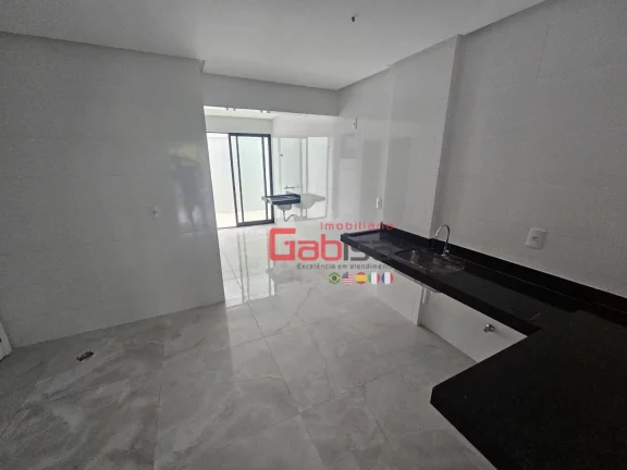 Imagem Apartamento com 4 dormitórios à venda, 163 m² por R$ 1.600.000,00 - Vila Nova - Cabo Frio/RJ