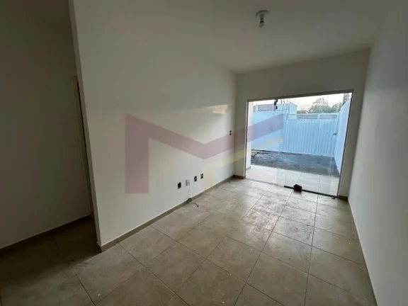 Imagem Casa 2/4 sendo 1 suite na Conceicao