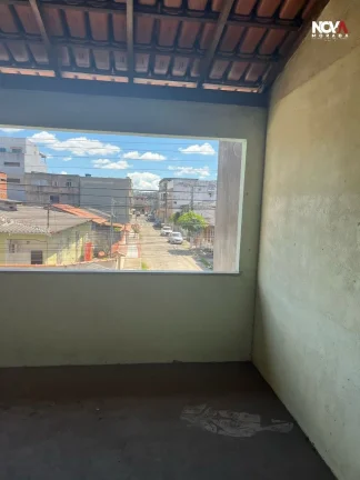 Imagem Explore essa encantadora casa à venda no bairro IBES, em Vila Velha. Com área total de 298 m², el...