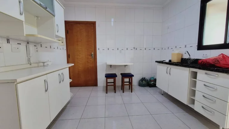 Imagem Excelente apartamento de 2 dormitórios com 2 suítes -Pompéia!!