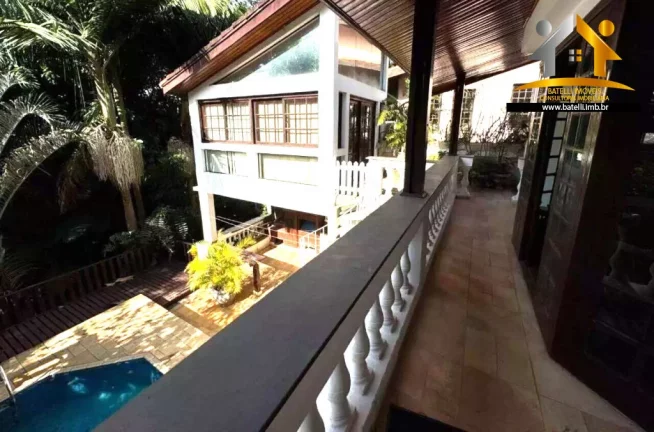 Imagem Casa à venda no condomínio Petit Village na Granja Viana - Batelli Imóveis