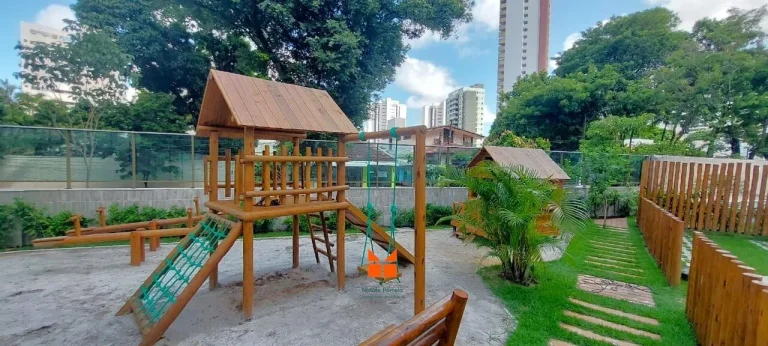 Imagem Novíssimo 4 quartos(2 suítes) no coração de Casa Forte!