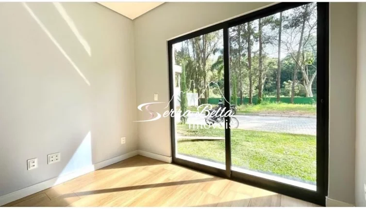 Imagem Casa com 3 dormitórios à venda, 121 m² por R$ 1.100.000,00 - Posse - Teresópolis/RJ