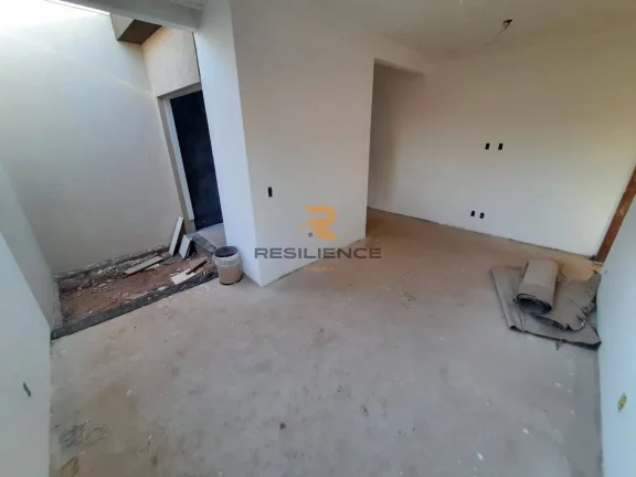 Imagem Casa maravilhosa com 03 quartos sendo 02 suítes em condomínio fechado !!
