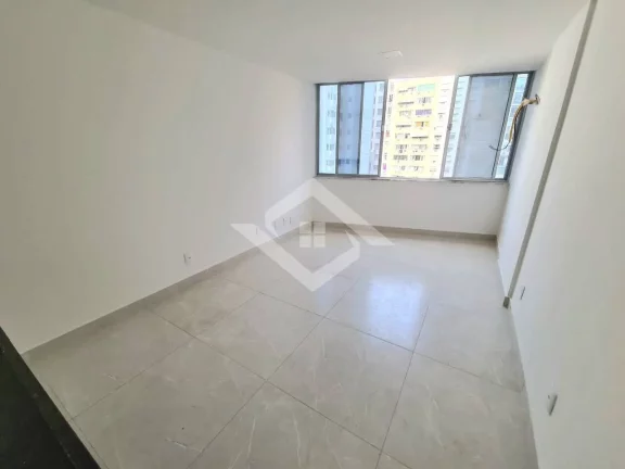 Imagem Conjugado Amplo e Claro na Avenida Nossa Senhora de Copacabana – 35m²