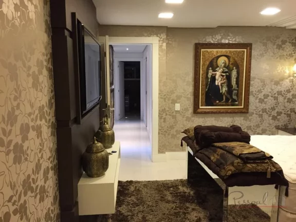 Imagem Belíssimo apartamento localizado na Beira-Mar Norte. Totalmente decorado, com móveis planejados de...