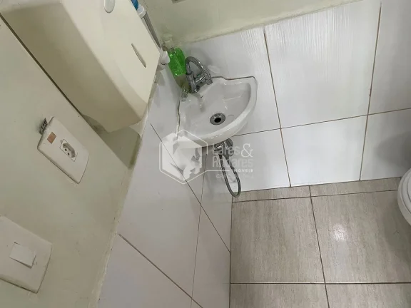 Imagem 2 Casas à venda, Comercial/ Residencial Totalmente Independente ( Sendo 3 Dormitórios e 1 suíte) - Santa aateresinha (Zona Norte), São Paulo, SP