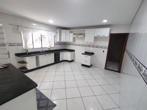 Imagem Sobrado com 2 dormitórios à venda, 150 m² por R$ 490.000,00 - Jardim Santa Inês - Suzano/SP