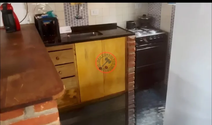 Imagem ACEITA PERMUTA COM IMÓVEL NA ZONA OESTE E NOROESTE DE SÃO PAULO, CASA INDIVIDUAL, TODA REFORMADA COM 2 QUARTOS , QUINTAL .