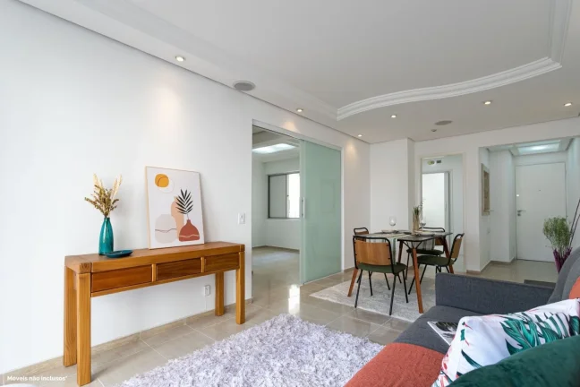 Imagem Apartamento 65M², 2Q, 1 Banheiro, 1 Vaga, Armários, Jardim.