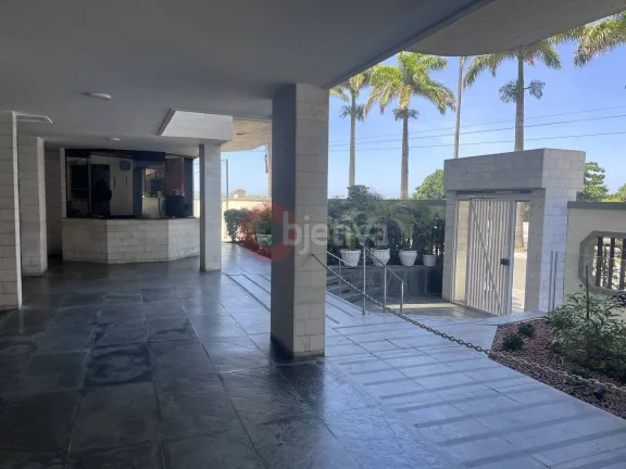 Imagem Apartamento com 3 quartos para venda ou locação, 90 m², Algodoal, Cabo Frio