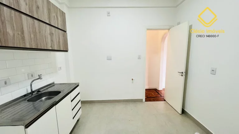 Imagem Santa Cecília SP | Varanda | 55 Útil | Quarto | Quintal