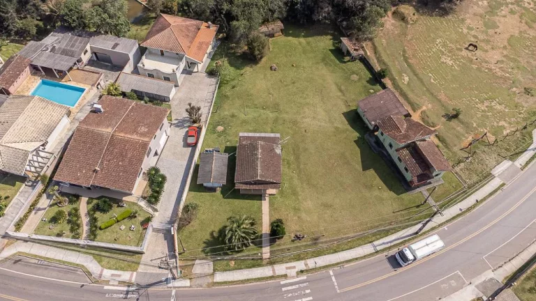 Imagem Terreno com 1.727m2 no Ferraria