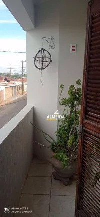 Imagem Casa com 3 dormitórios à venda, 174 m² por R$ 435.000,00 - Estádio - Rio Claro/SP