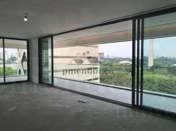 Imagem Apartamento de Alto Padrão à venda na Rua Curitiba com 2 suites e 5 vagas, 332m2