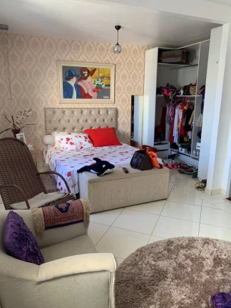 Imagem Casa no Condomínio Porto Feliciano: 2 Quartos, Piscina Particular - Confira!