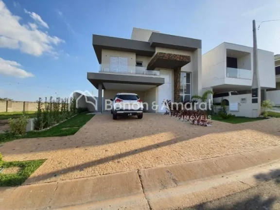 Imagem Excelente casa à venda em Condomínio Fechado, Swiss Park, Campinas.
Garagem 2 + 2
Hall Externo 
Ha...