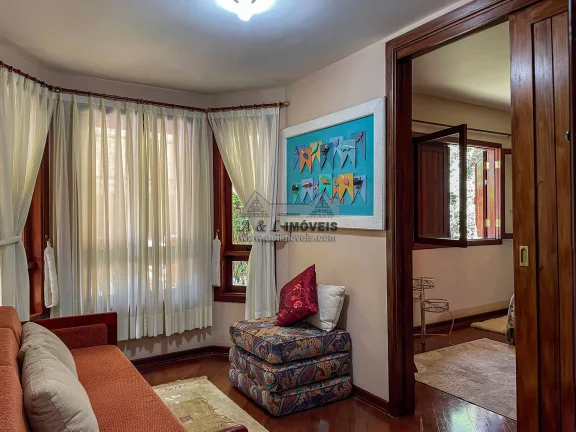 Imagem Casa à venda em Campos do Jordão: Próxima à natureza, um verdadeiro refúgio