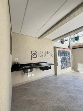 Imagem Casa Triplex de 2 dormitórios com suítes no bairro Tupi - Praia Grande