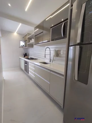 Imagem VENDO CASA 2/4 REFORMADA- SIM