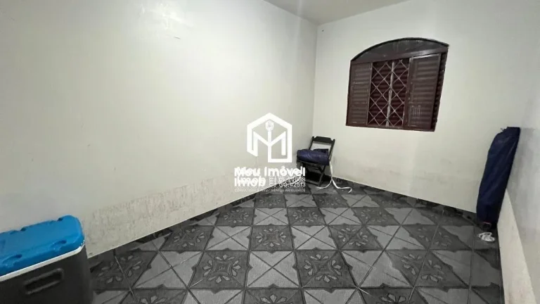 Casa 3 Quartos 1 Suíte 3 Vagas 220m² QR 310 Samambaia Sul