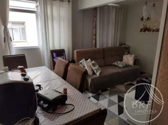 Imagem Vendo apartamento de dois dormitórios em Capoeiras Florianópolis SC