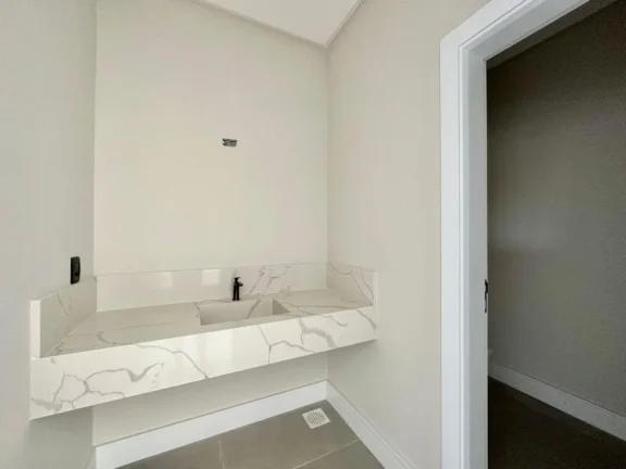 Imagem Casa em Condominio 3 Dormitórios - Bairro Zona Nova
