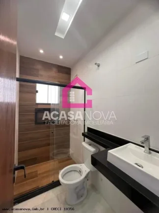Imagem Casa para Venda em Maricá, Jardim Atlântico Leste (Itaipuaçu), 3 dormitórios, 1 suíte, 1 banheiro, 2 vagas