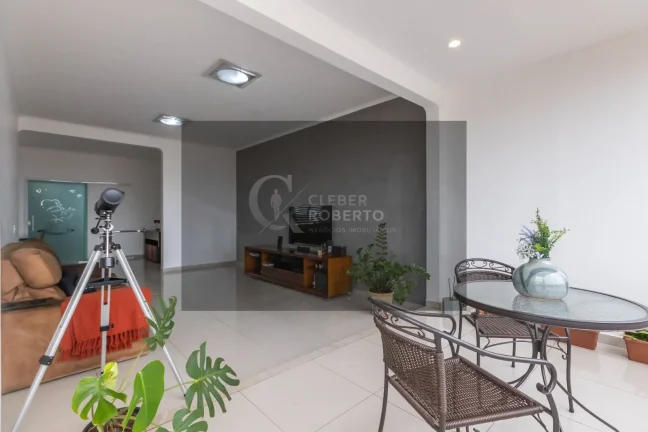 Imagem Apartamento à venda no Centro – 157 m² | 3 Dormitórios (1 Suíte