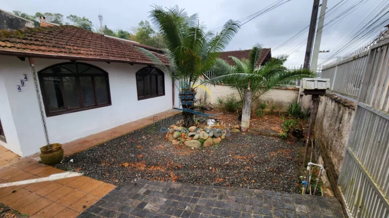 Imagem Alugo casa no Floresta com 3 dormitórios