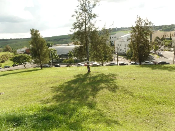 Imagem Terreno a venda no Centro Comercial Alphaville Campinas em Campinas. 

Estuda Permuta e Parcelamento...