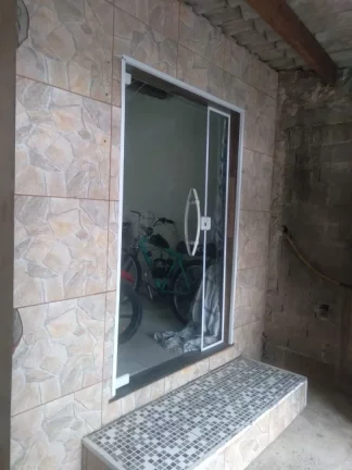Imagem Sobrado com 3 dormitórios à venda, 117 m² por R$ 320.000,00 - Jardim Nova Poá - Poá/SP