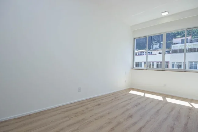 Imagem Apartamento 106M², 2Q, 1 Suíte, 2 Banheiros, 1 Vaga, Churrasqueira, Playground, Salão de Festas e Jogos.