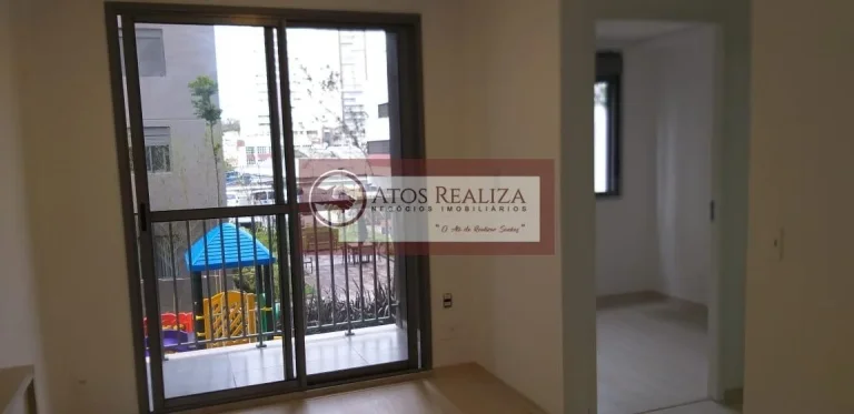 Imagem Alugue Apartamento com valor de oportunidade em Jardim marajoara. Alugo apartamento próximo ao Shppping Interlagos, com 2 dormitorios, 1 vaga, Storage no Subsolo, condomínio com piscina, Academia, churrasqueira, oportunidade de locação. R$ 2.000, Condomín