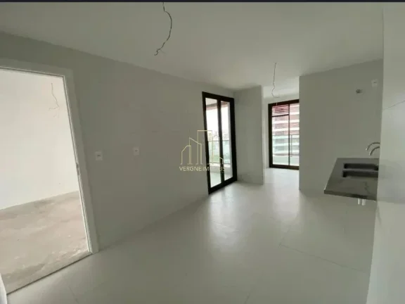 Imagem Belvedere Hill Residence | 4 Suítes | 210m² | Porteira Fechada | Alto Padrão