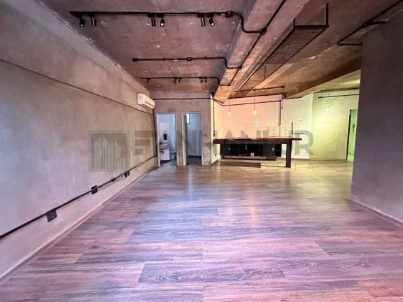 Imagem Sala Comercial em Condomínio para Locação na Vila Olímpia, São Paulo-SP: 4 salas, 2 vagas, 150m²!