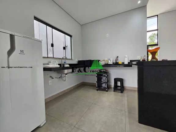 Imagem Casa para Venda em Limeira, Jardim Residencial Campo Novo, 3 dormitórios, 1 suíte, 1 banheiro, 2 vagas