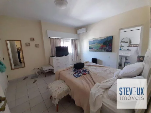 Imagem Casa de vila com portão para venda!
