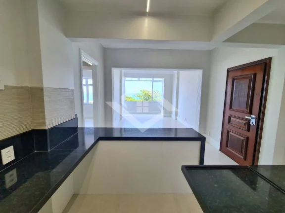Imagem Apartamento à Venda em Copacabana com Vista para o Mar - 2 Quartos, 82 m²