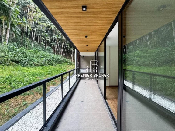 Imagem Apartamento com 3 dormitórios à venda, 92 m² por R$ 840.000,00 - Alto - Teresópolis/RJ