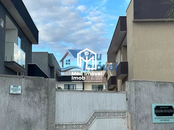 Imagem Arniqueiras Conjunto 4 Casa Sobrado 4 Quartos todos com suíte 1 closet Piscina