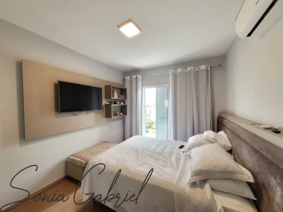 Imagem Residência de Luxo no Condomínio Reserva da Mata: 3 quartos, 3 suítes, 3 salas, 4 banheiros, 4 vagas, 231,40m² - Vinhedo-SP.